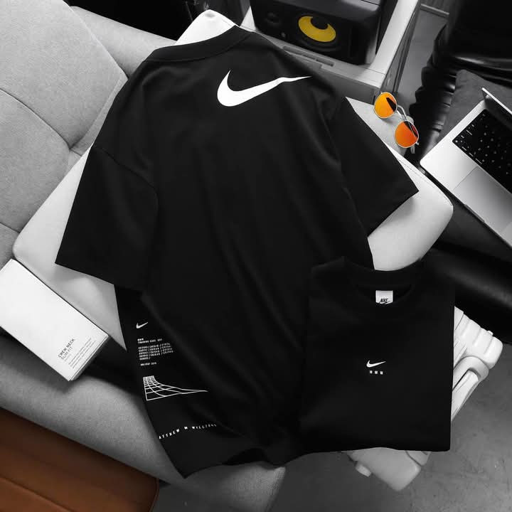 Copy Men's premium Sports t-shirt.