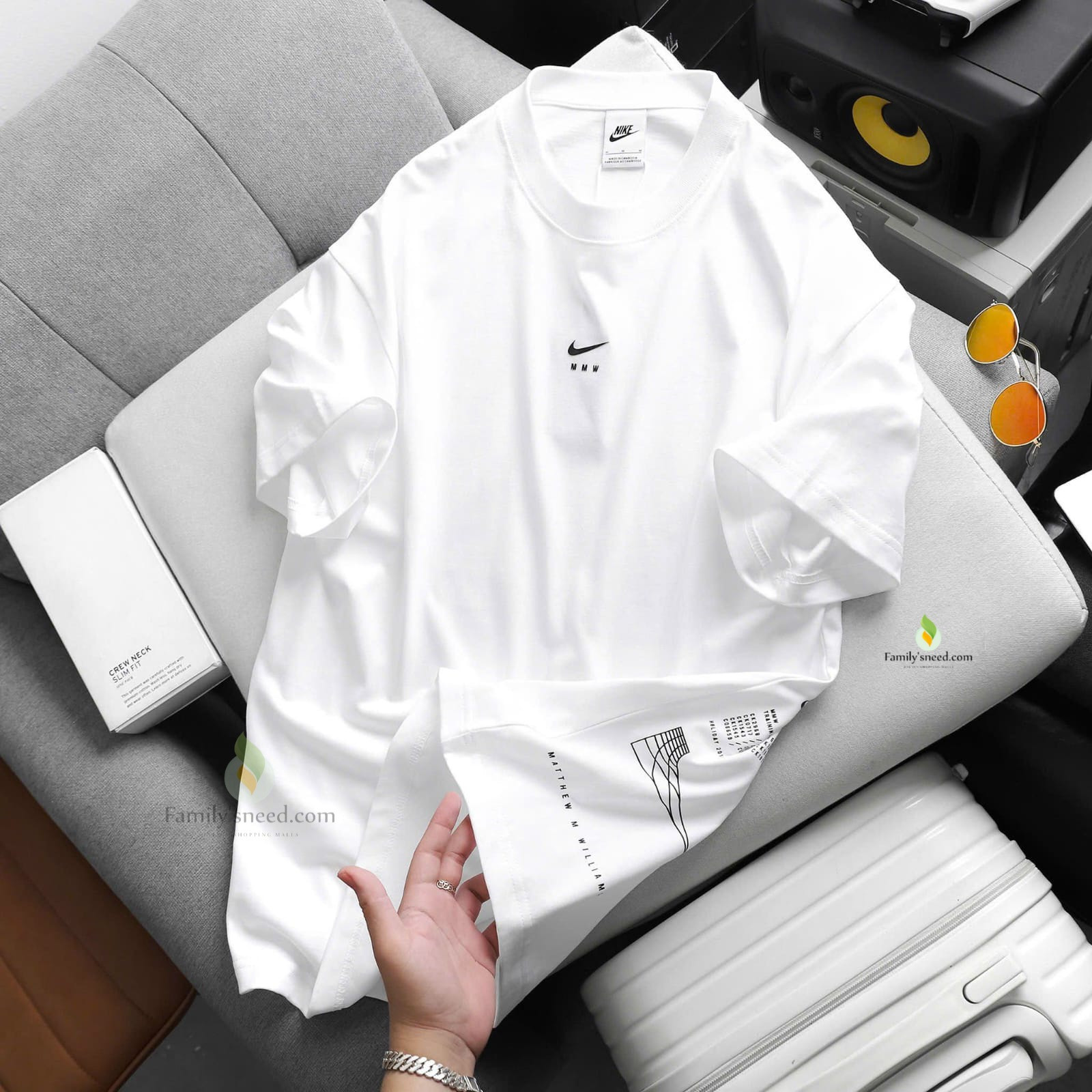 Men's premium Sports t-shirt.